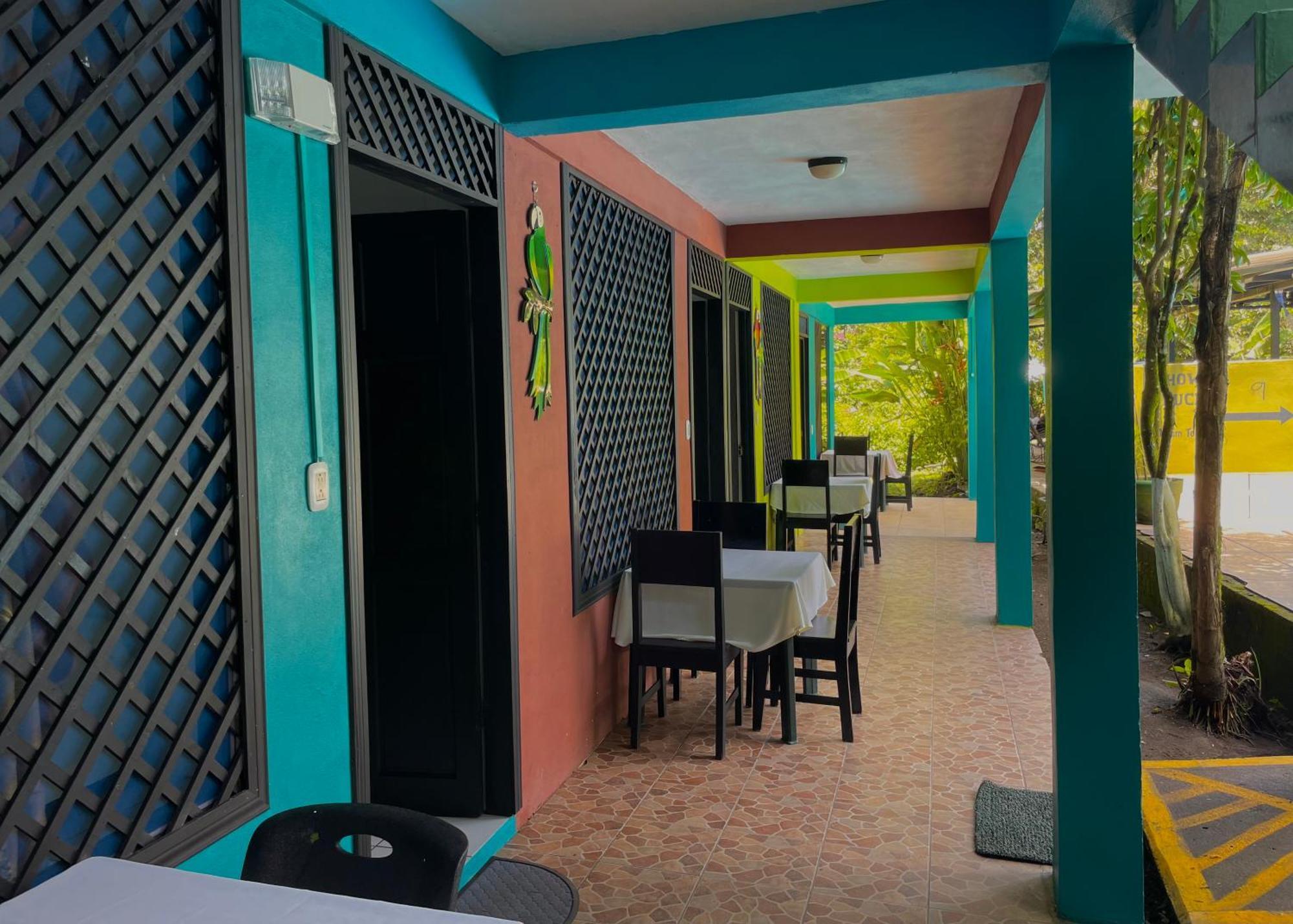 Los Amigos Jungle Hotel Tortuguero Luaran gambar